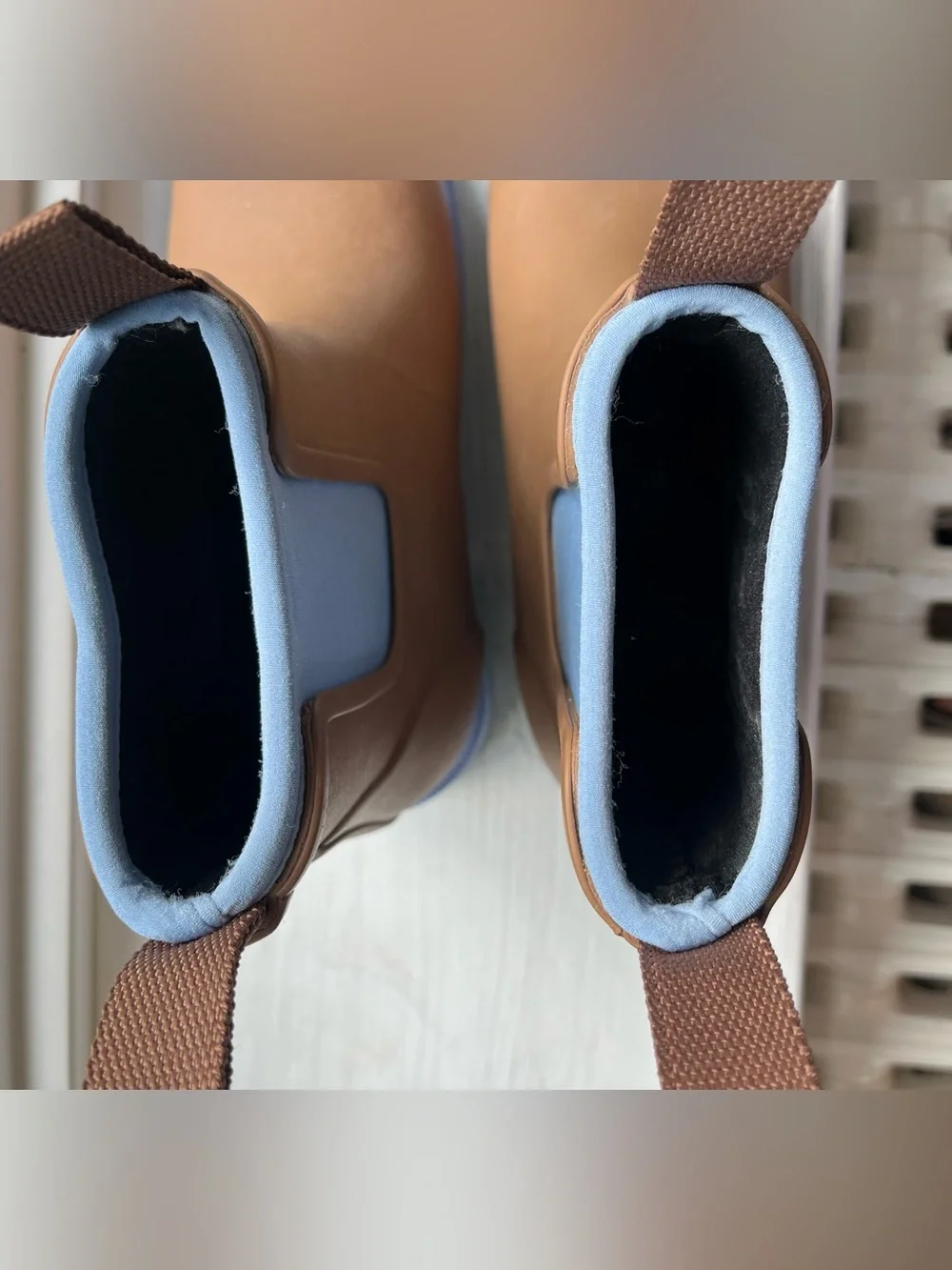 Merry People Bobbi Ankle Rain Boot Chestnut Brown & Ice Blue 5